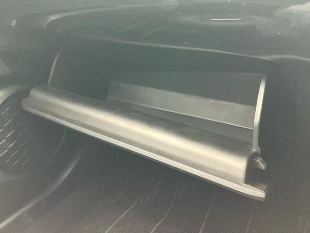 プリウス Sセーフティプラス 新品タイヤ/サンルーフ/モデリスタエアロ/保証書/純正 9インチ SDナビ/トヨタセーフティセンス/車線逸脱防止支援システム/ドライブレコーダー 社外/ヘッドランプ LED/Bluetooth接続(36枚目)