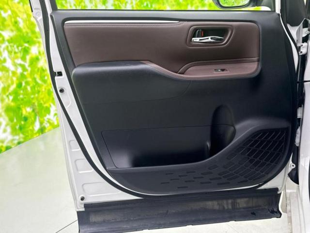 エスクァイア Gi 新品タイヤ/モデリスタエアロ/保証書/純正 9インチ SDナビ/両側電動スライドドア/シートヒーター/シート ハーフレザー/ドライブレコーダー 社外/ヘッドランプ HID/Bluetooth接続(24枚目)