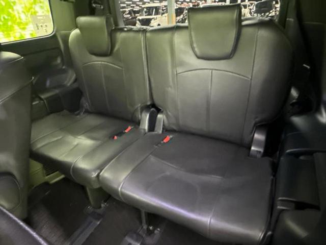 ヴォクシー ハイブリッドZSキラメキ2 新品タイヤ/保証書/社外 9インチ SDナビ/フリップダウンモニター 社外 10.2インチ/衝突安全装置/両側電動スライドドア/シートヒーター 前席/車線逸脱防止支援システム 衝突被害軽減システム(19枚目)