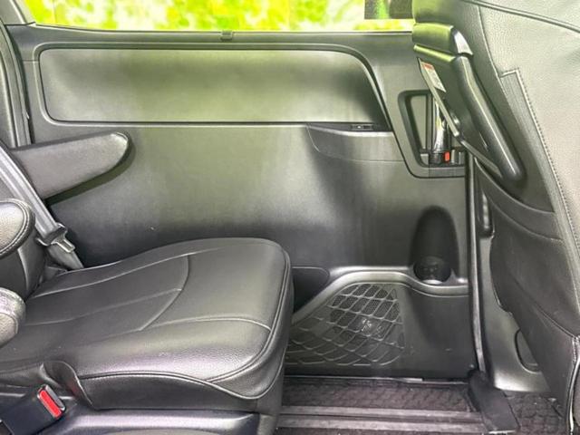 ヴォクシー ハイブリッドZSキラメキ2 新品タイヤ/保証書/社外 9インチ SDナビ/フリップダウンモニター 社外 10.2インチ/衝突安全装置/両側電動スライドドア/シートヒーター 前席/車線逸脱防止支援システム 衝突被害軽減システム(25枚目)