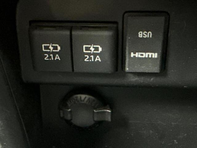 ヴォクシー ハイブリッドZSキラメキ2 新品タイヤ/保証書/社外 9インチ SDナビ/フリップダウンモニター 社外 10.2インチ/衝突安全装置/両側電動スライドドア/シートヒーター 前席/車線逸脱防止支援システム 衝突被害軽減システム(35枚目)