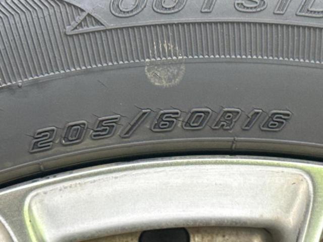 ヴォクシー ハイブリッドZSキラメキ2 新品タイヤ/保証書/社外 9インチ SDナビ/フリップダウンモニター 社外 10.2インチ/衝突安全装置/両側電動スライドドア/シートヒーター 前席/車線逸脱防止支援システム 衝突被害軽減システム(51枚目)