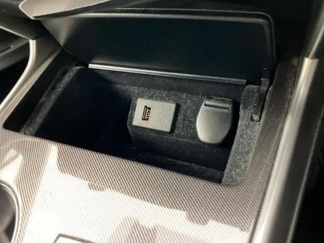 ティアナ XVナビAVMパッケージ 保証書/純正 SDナビ/エマージェンシーブレーキ/エアーシート 前席/アラウンドビューモニター/シート フルレザー/パーキングアシスト バックガイド/ヘッドランプ HID/ETC 革シート 電動シート(34枚目)