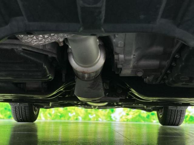 ティアナ XVナビAVMパッケージ 保証書/純正 SDナビ/エマージェンシーブレーキ/エアーシート 前席/アラウンドビューモニター/シート フルレザー/パーキングアシスト バックガイド/ヘッドランプ HID/ETC 革シート 電動シート(42枚目)