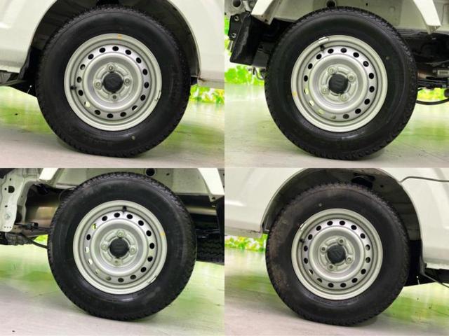 キャリイトラック 4WD KC 新品タイヤ/保証書/セーフティサポート(スズキ)/アイドリングストップ/エアバッグ 運転席/エアバッグ 助手席/衝突安全ボディ/オートライト/マニュアルエアコン/取扱説明書/ユーザー買取車 4WD(31枚目)