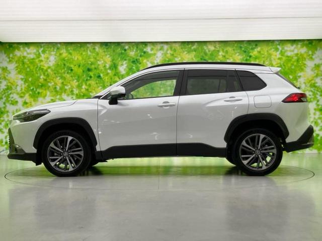 カローラクロス ハイブリッドZ 保証書/ディスプレイオーディオ+ナビ11インチ/トヨタセーフティセンス/シートヒーター/パノラミックビューモニター/車線逸脱防止支援システム/シート ハーフレザー/電動バックドア 衝突被害軽減システム(2枚目)