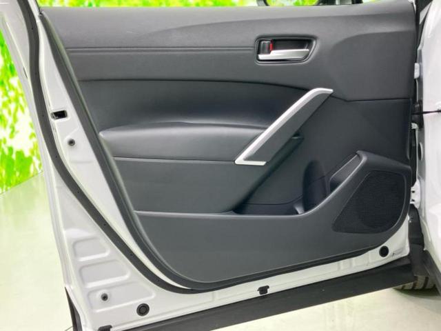 カローラクロス ハイブリッドZ 保証書/ディスプレイオーディオ+ナビ11インチ/トヨタセーフティセンス/シートヒーター/パノラミックビューモニター/車線逸脱防止支援システム/シート ハーフレザー/電動バックドア 衝突被害軽減システム(22枚目)