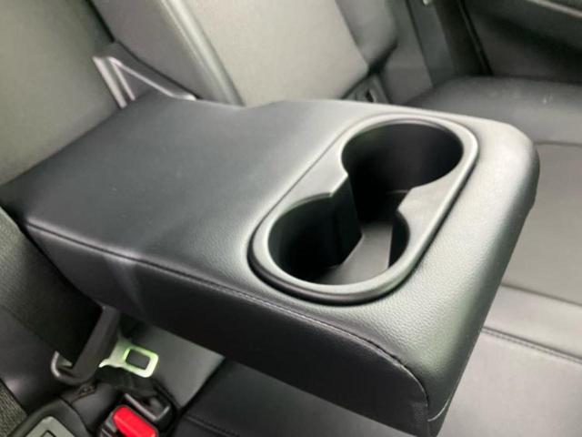 カローラクロス ハイブリッドZ 保証書/ディスプレイオーディオ+ナビ11インチ/トヨタセーフティセンス/シートヒーター/パノラミックビューモニター/車線逸脱防止支援システム/シート ハーフレザー/電動バックドア 衝突被害軽減システム(41枚目)