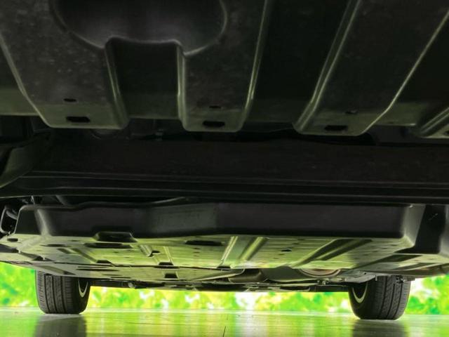 フリード Ｇブラックスタイル　新品タイヤ／保証書／純正　ＳＤナビ／衝突安全装置／両側電動スライドドア／シートヒーター／車線逸脱防止支援システム／ヘッドランプ　ＬＥＤ／ＵＳＢジャック／Ｂｌｕｅｔｏｏｔｈ接続／ＥＴＣ　ワンオーナー（45枚目）