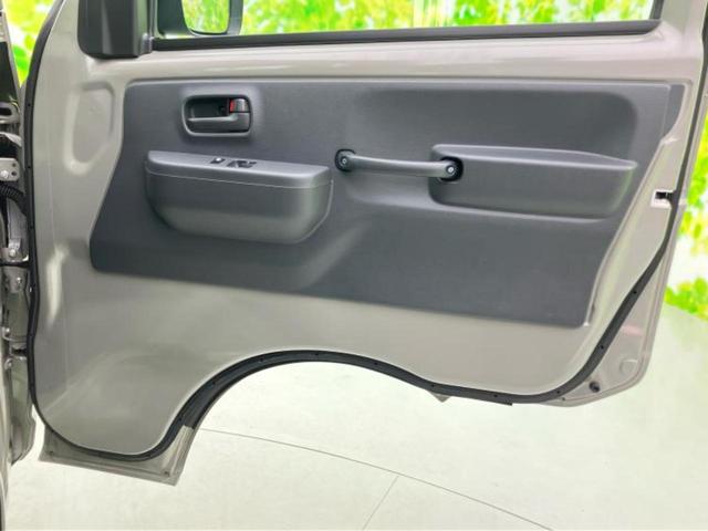 キャリイトラック 4WD KC 保証書/デュアルカメラブレーキサポート(スズキ)/ABS/エアバッグ 運転席/衝突安全ボディ/パワーウインドウ/キーレスエントリー/パワーステアリング/オートライト/ワンオーナー/取扱説明書 4WD(8枚目)