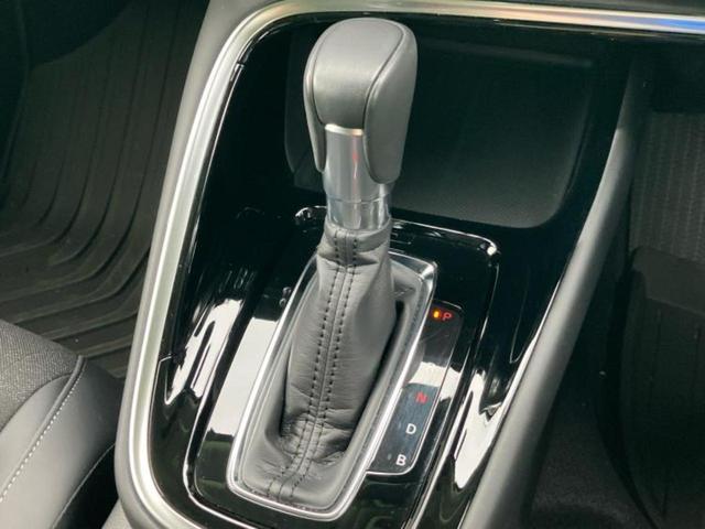 ヴェゼル ｅＨＥＶ　Ｚ　保証書／純正　９インチ　ＳＤナビ／衝突安全装置／シートヒーター／車線逸脱防止支援システム／シート　ハーフレザー／電動バックドア／ヘッドランプ　ＬＥＤ／ＥＴＣ／ＥＢＤ付ＡＢＳ／横滑り防止装置（18枚目）