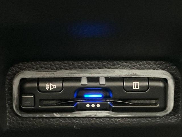 ヴェゼル ｅＨＥＶ　Ｚ　保証書／純正　９インチ　ＳＤナビ／衝突安全装置／シートヒーター／車線逸脱防止支援システム／シート　ハーフレザー／電動バックドア／ヘッドランプ　ＬＥＤ／ＥＴＣ／ＥＢＤ付ＡＢＳ／横滑り防止装置（24枚目）