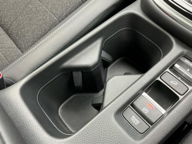 ヴェゼル ｅＨＥＶ　Ｚ　保証書／純正　９インチ　ＳＤナビ／衝突安全装置／シートヒーター／車線逸脱防止支援システム／シート　ハーフレザー／電動バックドア／ヘッドランプ　ＬＥＤ／ＥＴＣ／ＥＢＤ付ＡＢＳ／横滑り防止装置（40枚目）