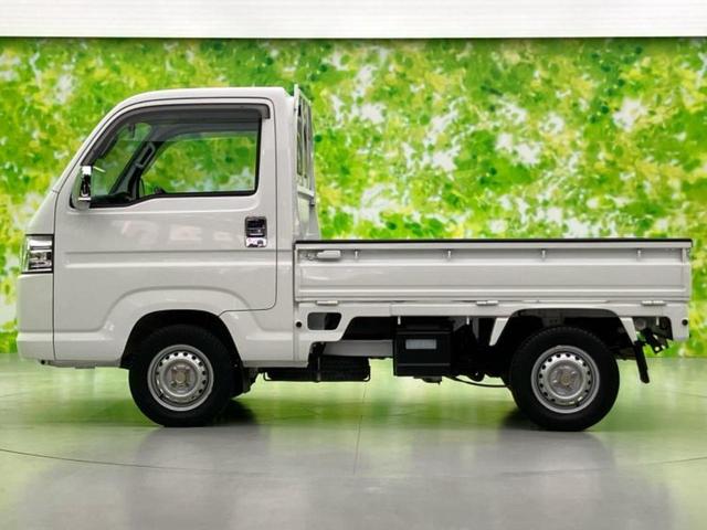 【ＷＥＣＡＲＳ】豊富な在庫を大画面モニターで検索可能！オプション装備や内装、タイヤの状態など細部まで御覧頂けます♪詳細はお気軽にスタッフまでお問合せ下さい。