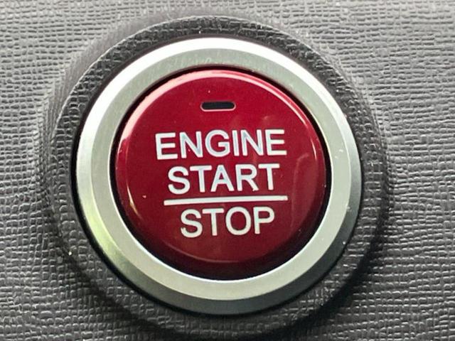 Ｎ－ＯＮＥ プレミアムツアラー・Ｌパッケージ　ディスプレイオーディオ／パーキングアシスト　バックガイド／ヘッドランプ　ＨＩＤ／ＥＴＣ／ＡＢＳ／横滑り防止装置／クルーズコントロール／バックモニター／エアバッグ　運転席　バックカメラ　パークアシスト（18枚目）