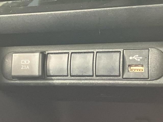 ヤリスクロス Ｇ　新品タイヤ／保証書／ディスプレイオーディオ＋ナビ８インチ／衝突安全装置／パノラミックビューモニター／車線逸脱防止支援システム／ヘッドランプ　ＬＥＤ／ＵＳＢジャック／Ｂｌｕｅｔｏｏｔｈ接続　全周囲カメラ（31枚目）