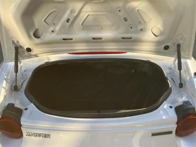 ロードスター Ｓスペシャルパッケージ　ＢＯＳＥ／保証書／純正　ＳＤナビ／アイアクティブセンス（マツダ）／シートヒーター　前席／車線逸脱防止支援システム／ヘッドランプ　ＬＥＤ／ＥＴＣ／ＥＢＤ付ＡＢＳ／横滑り防止装置／バックモニター（7枚目）