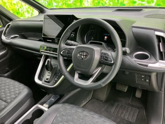 ヴォクシー ハイブリッドＳ－Ｚ　モデリスタエアロ／保証書／ディスプレイオーディオ＋ナビ１０．５インチ／フリップダウンモニター　純正　１４インチ／デジタルインナーミラー／トヨタセーフティセンス／両側電動スライドドア　全周囲カメラ（4枚目）