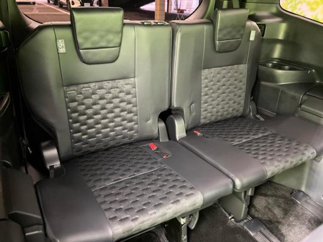 ヴォクシー ハイブリッドＳ－Ｚ　モデリスタエアロ／保証書／ディスプレイオーディオ＋ナビ１０．５インチ／フリップダウンモニター　純正　１４インチ／デジタルインナーミラー／トヨタセーフティセンス／両側電動スライドドア　全周囲カメラ（6枚目）