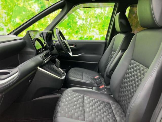 ヴォクシー ハイブリッドＳ－Ｚ　モデリスタエアロ／保証書／ディスプレイオーディオ＋ナビ１０．５インチ／フリップダウンモニター　純正　１４インチ／デジタルインナーミラー／トヨタセーフティセンス／両側電動スライドドア　全周囲カメラ（7枚目）