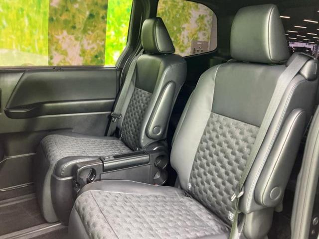 ヴォクシー ハイブリッドＳ－Ｚ　モデリスタエアロ／保証書／ディスプレイオーディオ＋ナビ１０．５インチ／フリップダウンモニター　純正　１４インチ／デジタルインナーミラー／トヨタセーフティセンス／両側電動スライドドア　全周囲カメラ（8枚目）