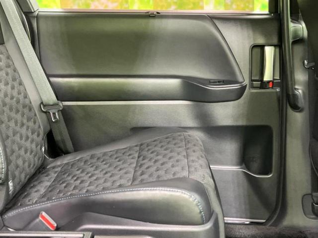 ヴォクシー ハイブリッドＳ－Ｚ　モデリスタエアロ／保証書／ディスプレイオーディオ＋ナビ１０．５インチ／フリップダウンモニター　純正　１４インチ／デジタルインナーミラー／トヨタセーフティセンス／両側電動スライドドア　全周囲カメラ（25枚目）