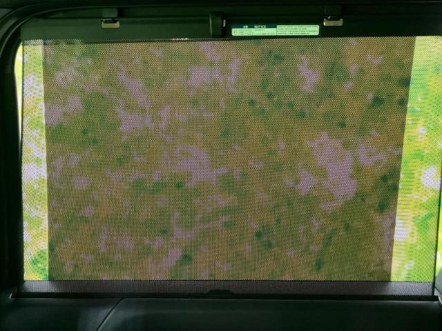 ヴォクシー ハイブリッドＳ－Ｚ　モデリスタエアロ／保証書／ディスプレイオーディオ＋ナビ１０．５インチ／フリップダウンモニター　純正　１４インチ／デジタルインナーミラー／トヨタセーフティセンス／両側電動スライドドア　全周囲カメラ（49枚目）