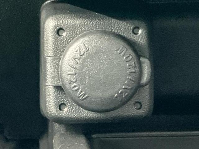 ジムニーノマド 4WD FC 保証書/ディスプレイオーディオ/セーフティサポート(スズキ)/シートヒーター 前席/車線逸脱防止支援システム/ヘッドランプ LED/Bluetooth接続/EBD付ABS/横滑り防止装置 ワンオーナー(30枚目)