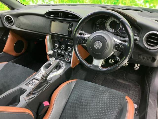 86 GTリミテッド 保証書/純正 SDナビ/シートヒーター 前席/シート ハーフレザー/ヘッドランプ LED/Bluetooth接続/ETC/EBD付ABS/横滑り防止装置/クルーズコントロール/バックモニター ターボ(4枚目)