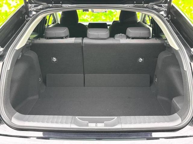 プリウス G 保証書/ディスプレイオーディオ+ナビ8インチ/トヨタセーフティセンス/シートヒーター 前席/車線逸脱防止支援システム/ドライブレコーダー 前後/ヘッドランプ LED/Bluetooth接続 禁煙車(8枚目)