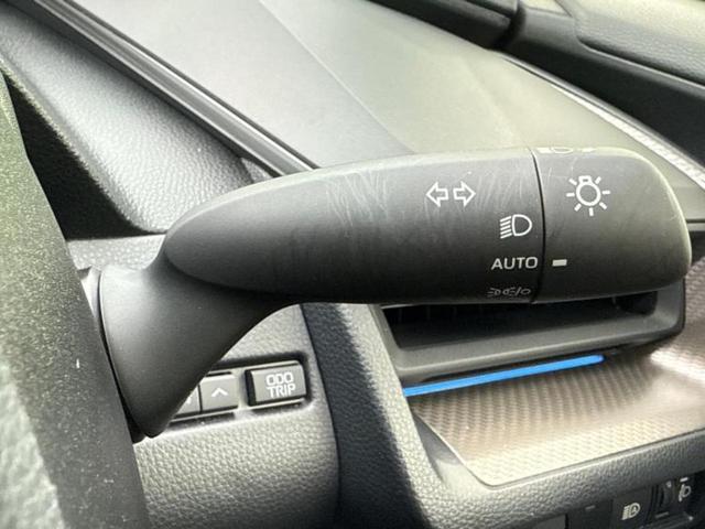 プリウス G 保証書/ディスプレイオーディオ+ナビ8インチ/トヨタセーフティセンス/シートヒーター 前席/車線逸脱防止支援システム/ドライブレコーダー 前後/ヘッドランプ LED/Bluetooth接続 禁煙車(16枚目)