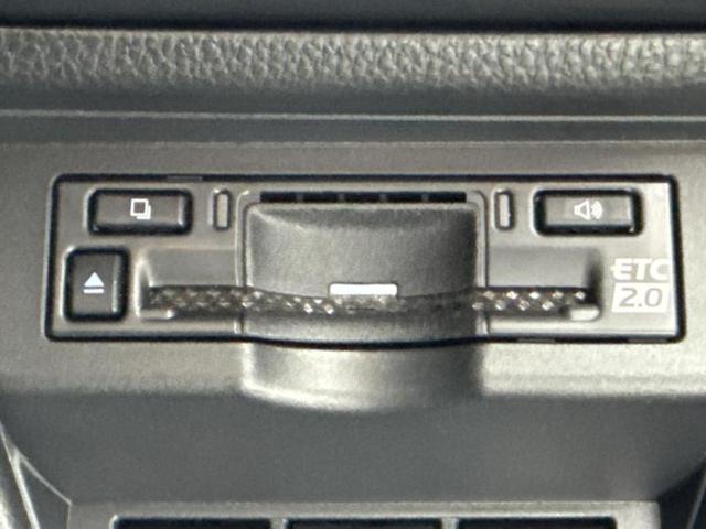 プリウス G 保証書/ディスプレイオーディオ+ナビ8インチ/トヨタセーフティセンス/シートヒーター 前席/車線逸脱防止支援システム/ドライブレコーダー 前後/ヘッドランプ LED/Bluetooth接続 禁煙車(24枚目)