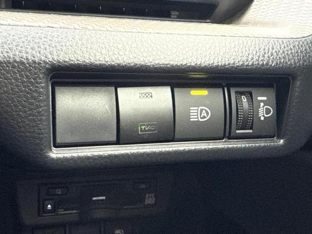 プリウス G 保証書/ディスプレイオーディオ+ナビ8インチ/トヨタセーフティセンス/シートヒーター 前席/車線逸脱防止支援システム/ドライブレコーダー 前後/ヘッドランプ LED/Bluetooth接続 禁煙車(28枚目)