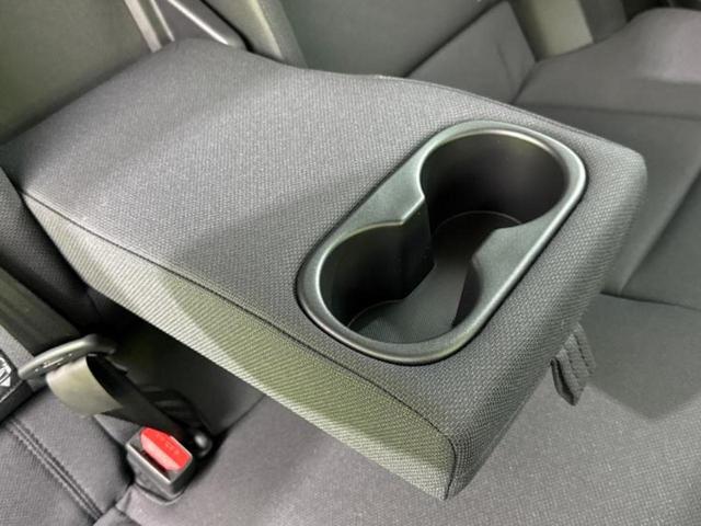 プリウス G 保証書/ディスプレイオーディオ+ナビ8インチ/トヨタセーフティセンス/シートヒーター 前席/車線逸脱防止支援システム/ドライブレコーダー 前後/ヘッドランプ LED/Bluetooth接続 禁煙車(40枚目)