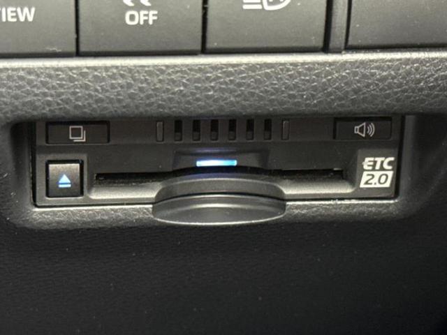 ハリアーハイブリッド Zレザーパッケージ 新品タイヤ/モデリスタエアロ/JBL/保証書/純正 11.6インチ SDナビ/デジタルインナーミラー/トヨタセーフティセンス/エアーシート 前席/パノラミックビューモニター/車線逸脱防止支援システム(24枚目)