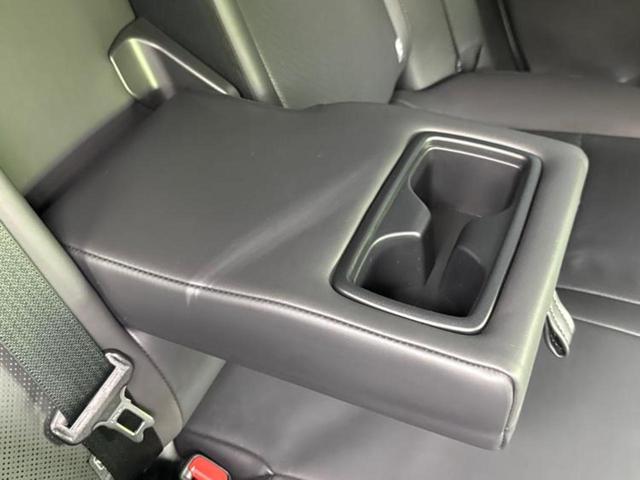 ハリアーハイブリッド Zレザーパッケージ 新品タイヤ/モデリスタエアロ/JBL/保証書/純正 11.6インチ SDナビ/デジタルインナーミラー/トヨタセーフティセンス/エアーシート 前席/パノラミックビューモニター/車線逸脱防止支援システム(42枚目)