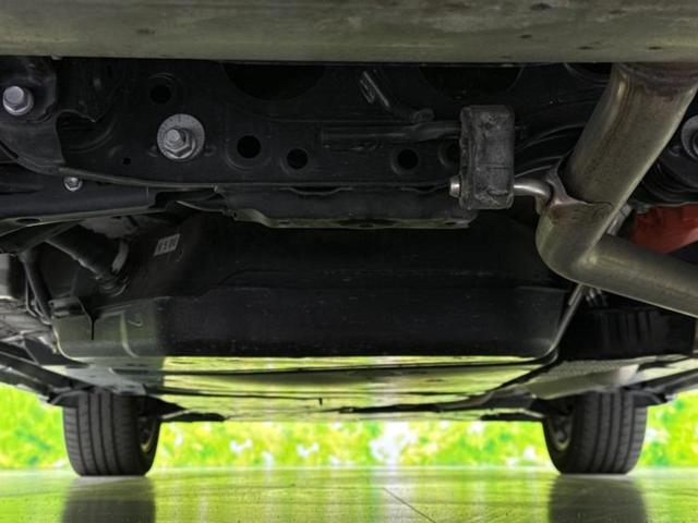 ハリアーハイブリッド Zレザーパッケージ 新品タイヤ/モデリスタエアロ/JBL/保証書/純正 11.6インチ SDナビ/デジタルインナーミラー/トヨタセーフティセンス/エアーシート 前席/パノラミックビューモニター/車線逸脱防止支援システム(45枚目)