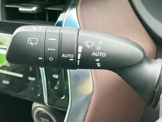 ハリアー Zレザーパッケージ 新品タイヤ/調光パノラマルーフ/JBL/保証書/純正 SDナビ/デジタルインナーミラー/衝突安全装置/シートヒーター 前席/パノラミックビューモニター/車線逸脱防止支援システム/シート フルレザー(17枚目)