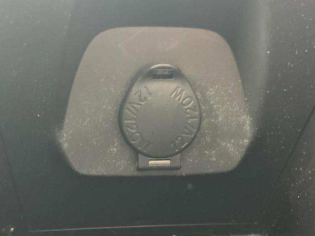 ハリアー Zレザーパッケージ 新品タイヤ/調光パノラマルーフ/JBL/保証書/純正 SDナビ/デジタルインナーミラー/衝突安全装置/シートヒーター 前席/パノラミックビューモニター/車線逸脱防止支援システム/シート フルレザー(37枚目)