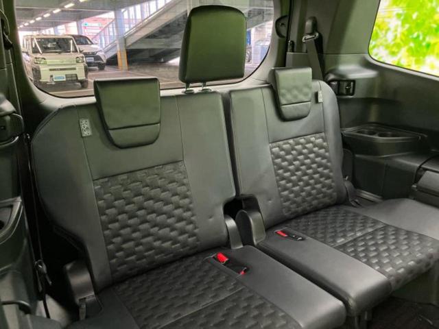 ヴォクシー ハイブリッドＳ－Ｚ　保証書／純正　１０インチ　ＳＤナビ／フリップダウンモニター／トヨタセーフティセンス／両側電動スライドドア／シートヒーター　前席／車線逸脱防止支援システム／シート　ハーフレザー／ドライブレコーダー　前後（6枚目）