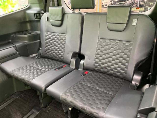 ヴォクシー ハイブリッドＳ－Ｚ　保証書／純正　１０インチ　ＳＤナビ／フリップダウンモニター／トヨタセーフティセンス／両側電動スライドドア／シートヒーター　前席／車線逸脱防止支援システム／シート　ハーフレザー／ドライブレコーダー　前後（19枚目）