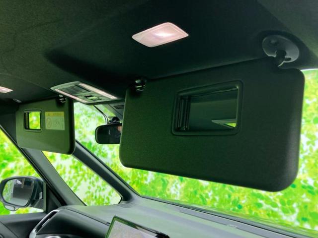 ヴォクシー ハイブリッドＳ－Ｚ　保証書／純正　１０インチ　ＳＤナビ／フリップダウンモニター／トヨタセーフティセンス／両側電動スライドドア／シートヒーター　前席／車線逸脱防止支援システム／シート　ハーフレザー／ドライブレコーダー　前後（40枚目）