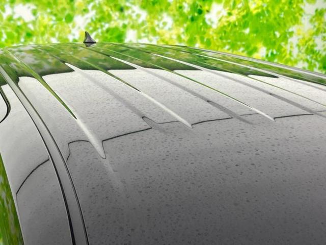 ヴォクシー ハイブリッドＳ－Ｚ　保証書／純正　１０インチ　ＳＤナビ／フリップダウンモニター／トヨタセーフティセンス／両側電動スライドドア／シートヒーター　前席／車線逸脱防止支援システム／シート　ハーフレザー／ドライブレコーダー　前後（49枚目）