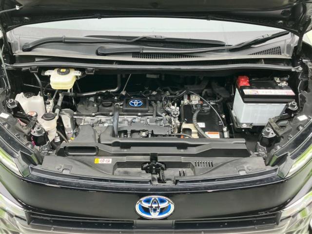 ヴォクシー ハイブリッドＳ－Ｚ　保証書／純正　１０インチ　ＳＤナビ／フリップダウンモニター／トヨタセーフティセンス／両側電動スライドドア／シートヒーター　前席／車線逸脱防止支援システム／シート　ハーフレザー／ドライブレコーダー　前後（50枚目）