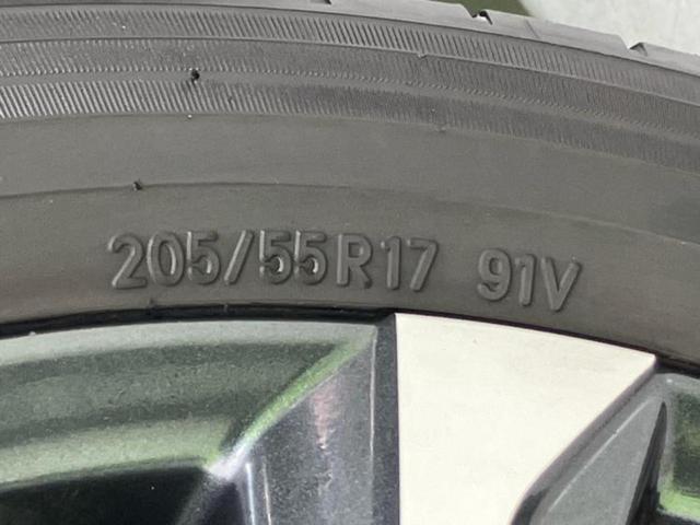 ヴォクシー ハイブリッドＳ－Ｚ　保証書／純正　１０インチ　ＳＤナビ／フリップダウンモニター／トヨタセーフティセンス／両側電動スライドドア／シートヒーター　前席／車線逸脱防止支援システム／シート　ハーフレザー／ドライブレコーダー　前後（52枚目）