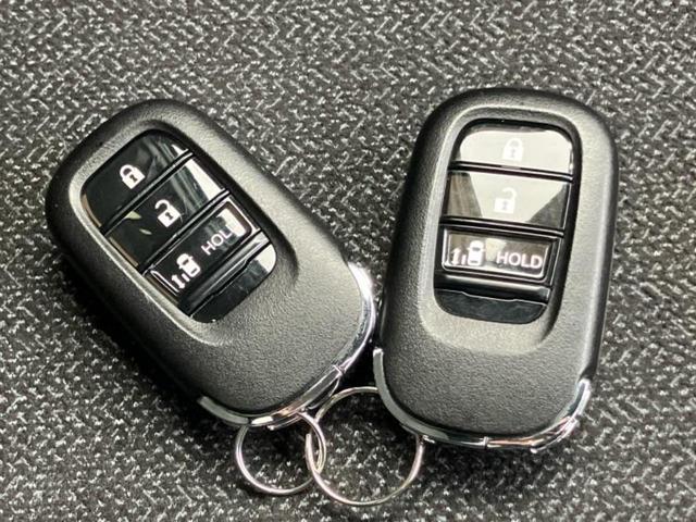 Ｎ－ＢＯＸカスタム ヒョウジュン　保証書／純正　８インチ　ＳＤナビ／電動スライドドア／シートヒーター／車線逸脱防止支援システム／ヘッドランプ　ＬＥＤ／ＵＳＢジャック／Ｂｌｕｅｔｏｏｔｈ接続／ＥＴＣ／ＥＢＤ付ＡＢＳ／横滑り防止装置（30枚目）