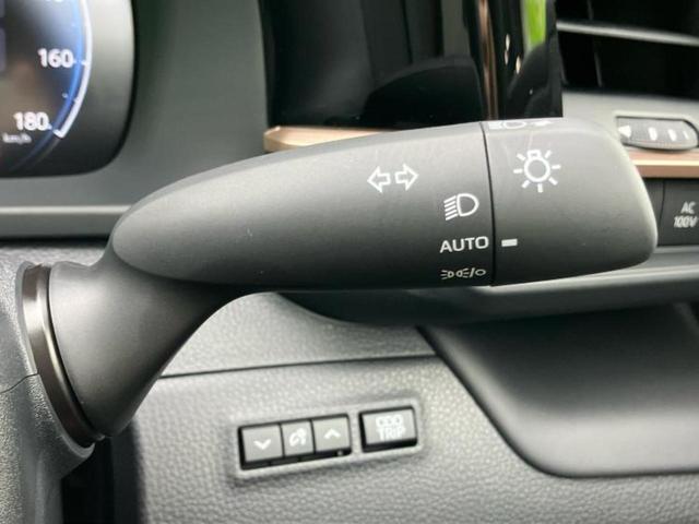 クラウンスポーツ ４ＷＤ　Ｚ　ガラスルーフ／モデリスタエアロ／保証書／ディスプレイオーディオ＋ナビ１２．３インチ／デジタルインナーミラー／トヨタセーフティセンス／シートヒーター／全方位モニター／車線逸脱防止支援システム　革シート（16枚目）