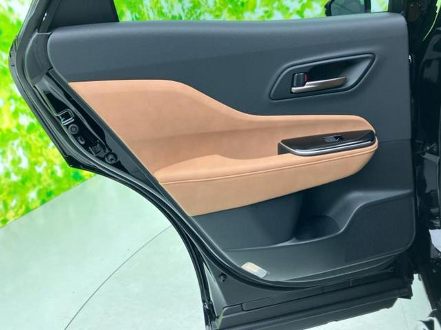 クラウンスポーツ ４ＷＤ　Ｚ　ガラスルーフ／モデリスタエアロ／保証書／ディスプレイオーディオ＋ナビ１２．３インチ／デジタルインナーミラー／トヨタセーフティセンス／シートヒーター／全方位モニター／車線逸脱防止支援システム　革シート（23枚目）