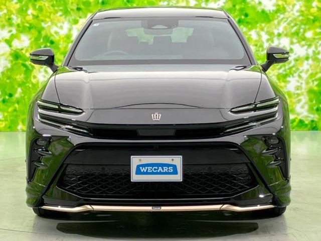 クラウンスポーツ ４ＷＤ　Ｚ　ガラスルーフ／モデリスタエアロ／保証書／ディスプレイオーディオ＋ナビ１２．３インチ／デジタルインナーミラー／トヨタセーフティセンス／シートヒーター／全方位モニター／車線逸脱防止支援システム　革シート（43枚目）