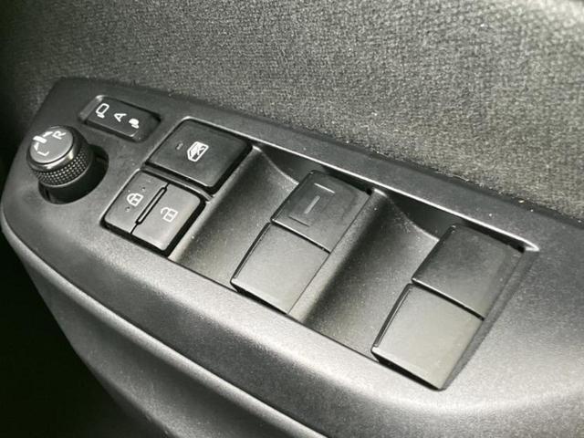 ヤリス ハイブリッドＸ　保証書／ディスプレイオーディオ＋ナビ／トヨタセーフティセンス／車線逸脱防止支援システム／ドライブレコーダー　前後／ヘッドランプ　ＬＥＤ／ＵＳＢジャック／Ｂｌｕｅｔｏｏｔｈ接続／ＥＴＣ　バックカメラ（28枚目）